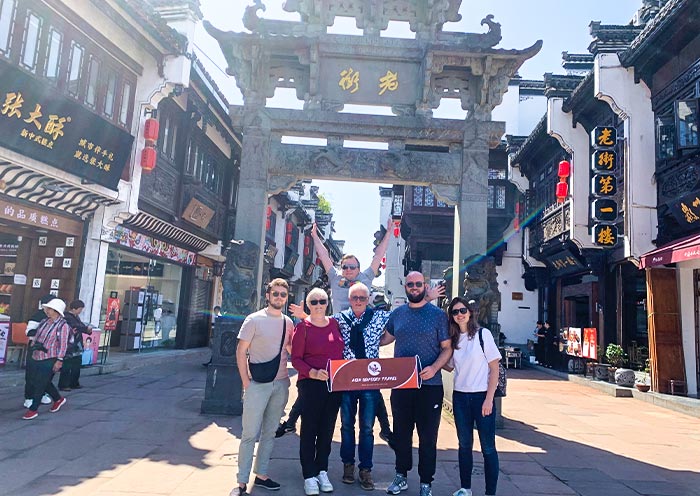 Our guests are visiting Tunxi Old Street Our guests are visiting Tunxi Old Street