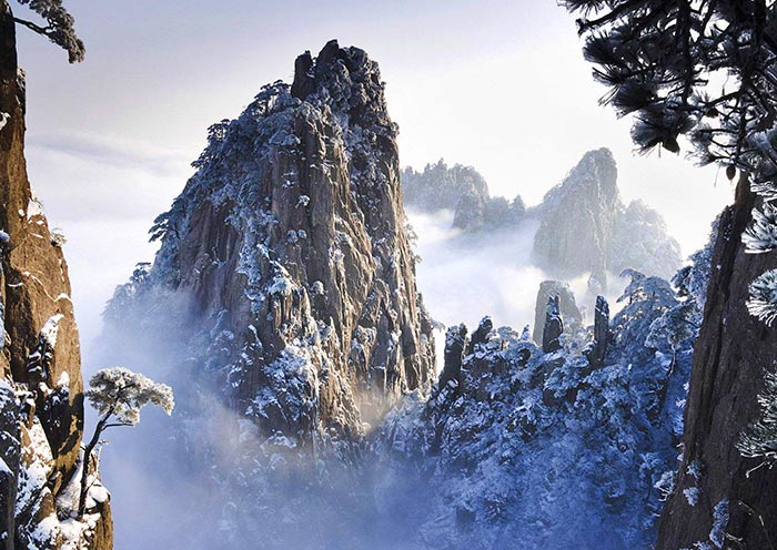 Huangshan Yellow Mountain Snow Scenery