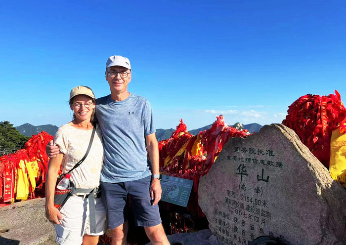 4 Days Xian Panorama Tour with Mount Huashan Hiking