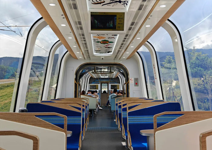 Jade Dragon Snow Mountain Sightseeing Tram