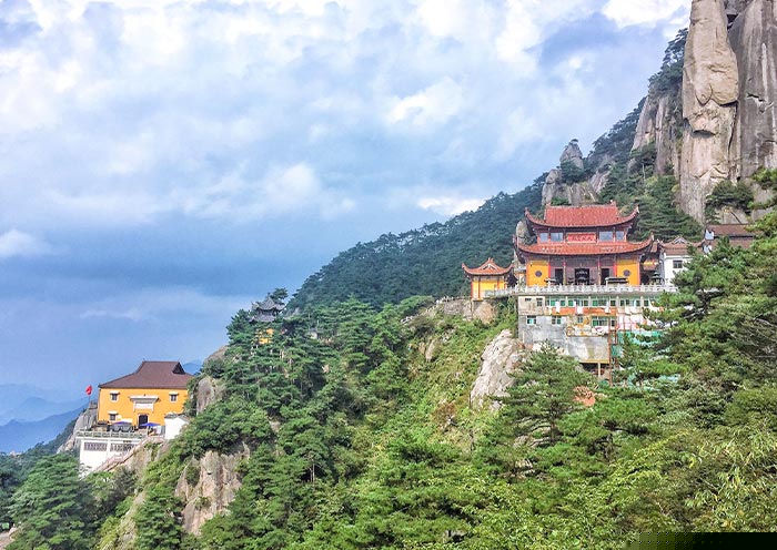 Jiuhuashan Tours