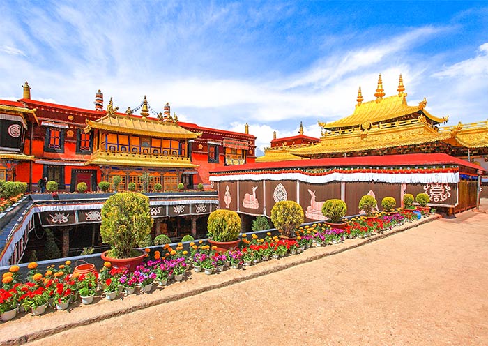 Lhasa Jokhang Temple