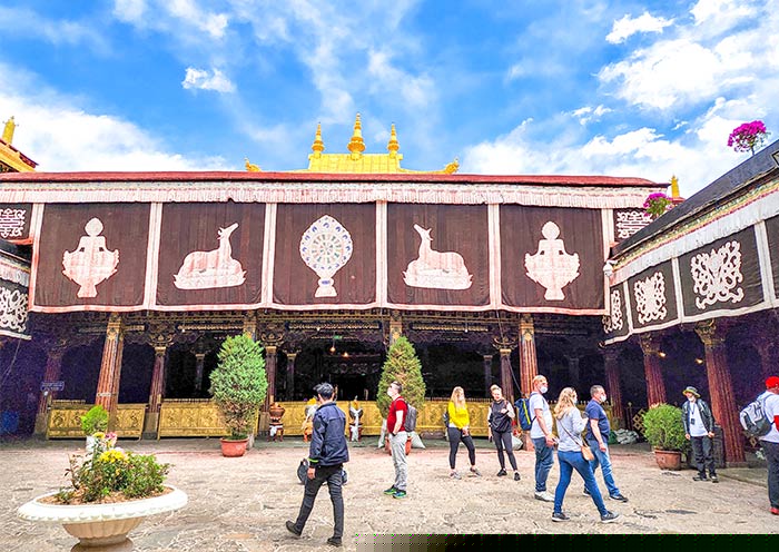 Lhasa Jokhang Temple
