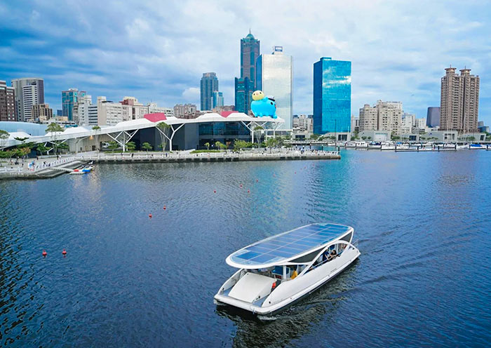 Kaohsiung Love River