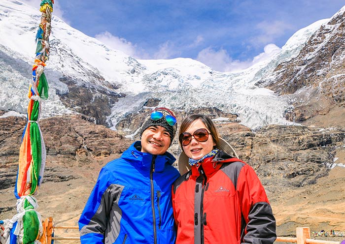 Karora Glacier in Tibet