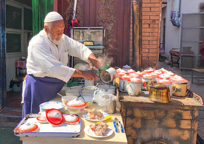 Daily life in the Kashgar Old City