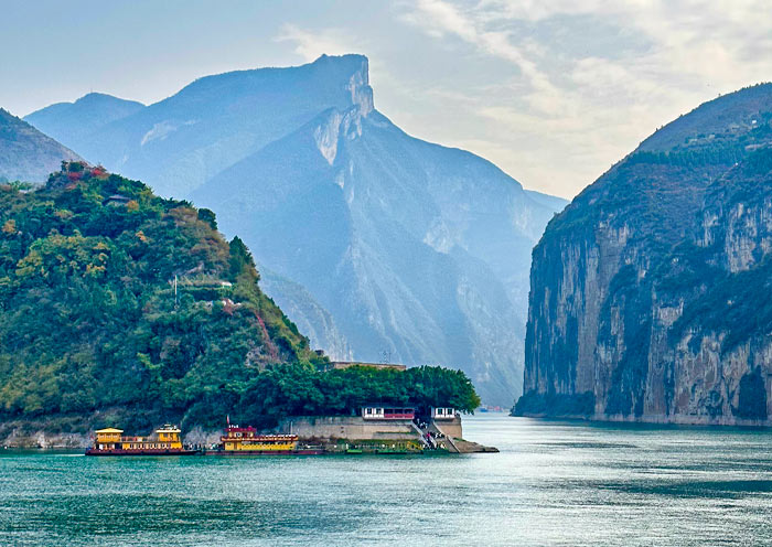 Famous Kuimen in Three Gorges