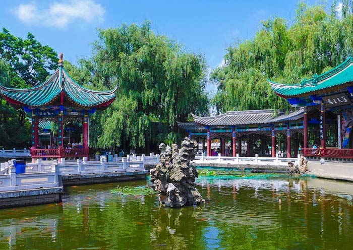 Chinese Garden Architecture, Green Lake