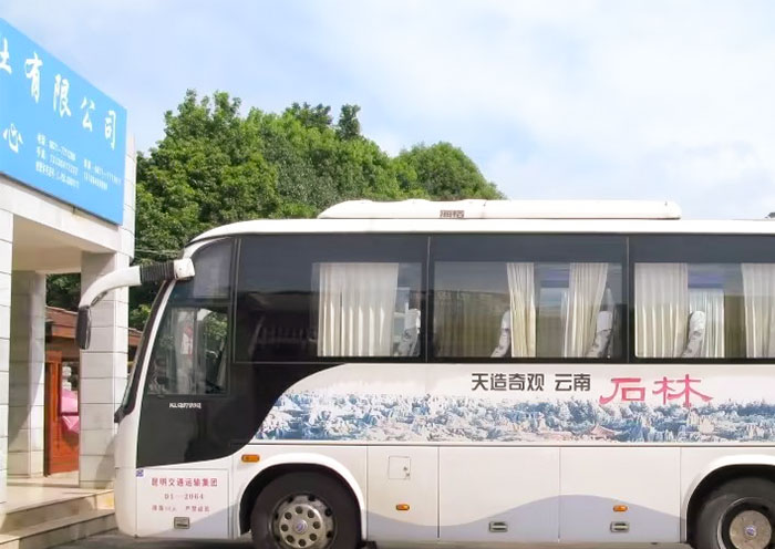 Bus from Kunming to Stone Forest