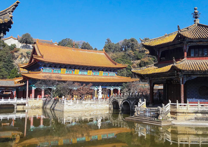Unique Water Courtyard Temple, Yuantong Temple