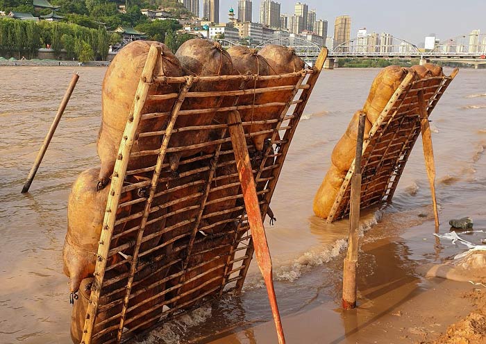 Try Sheepskin Raft on Yellow River 