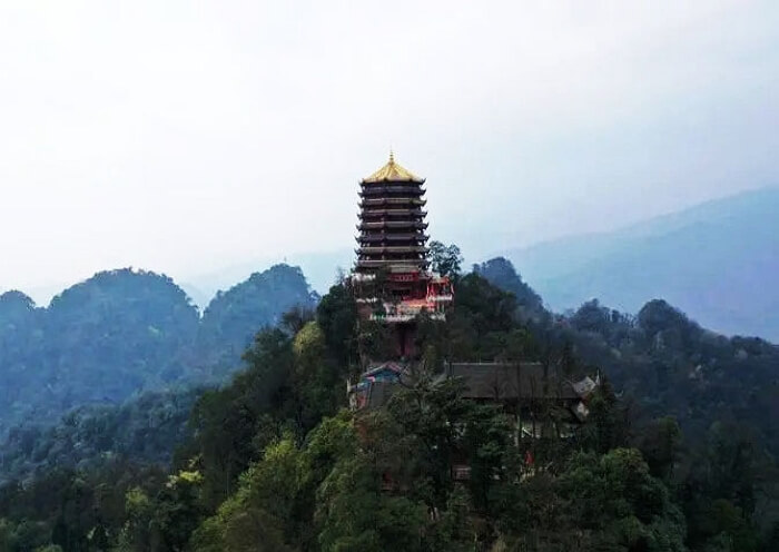 Look at Laojun Pavilion from a distance