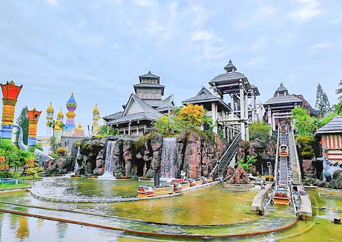 Leofoo Village Water Park