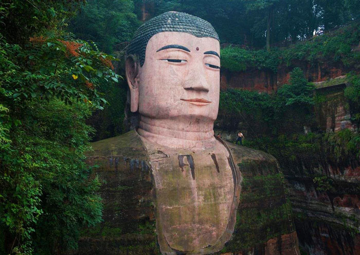 Leshan Giant Buddha - 71 meters tall