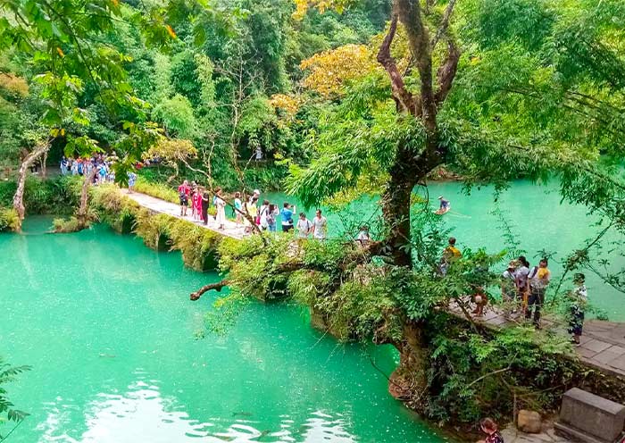 Xiaoqikong Ancient Bridge