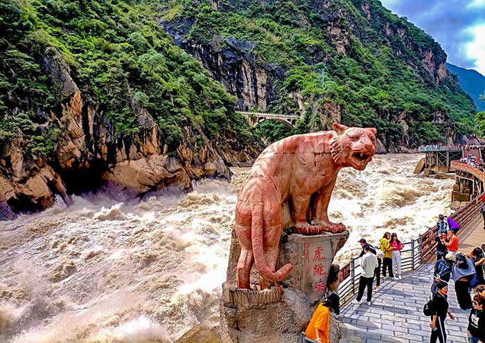 Tiger Leaping Gorge, Yunnan