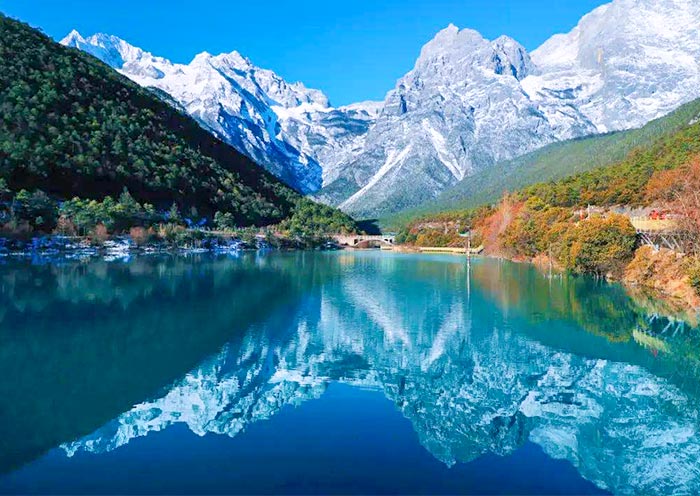 Blue Moon Valley, Lijiang