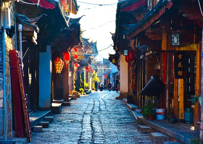 Intricate cobblestone streets of Lijiang Old Town