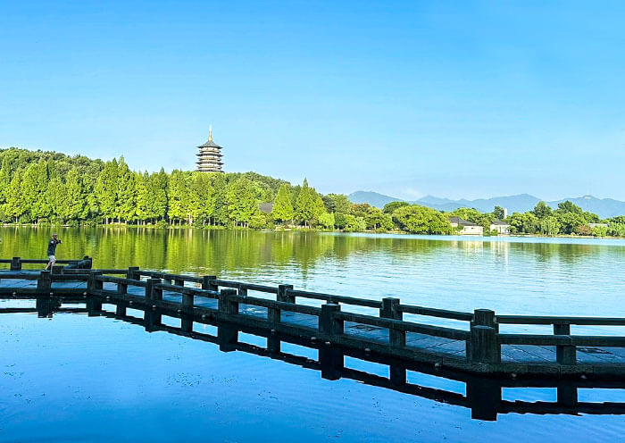 4 Days Shanghai Hangzhou Tour