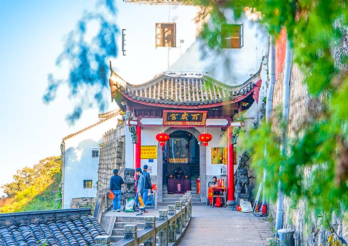 Jiuhua Mountain Longevity Palace