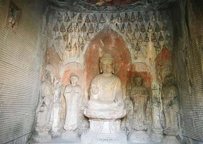 Beautiful Cave of Longmen Grottoes