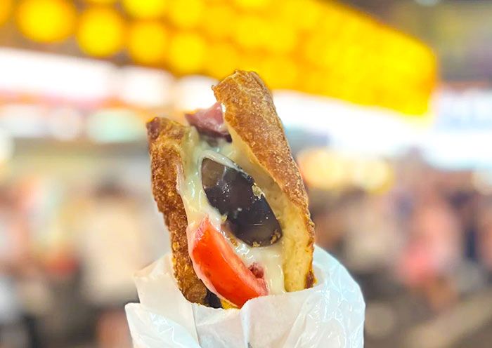 Miaokou Night Market