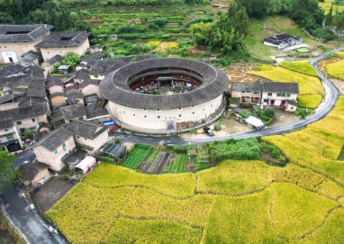 5 Days Xiamen Fujian Tulou Wuyishan Tour