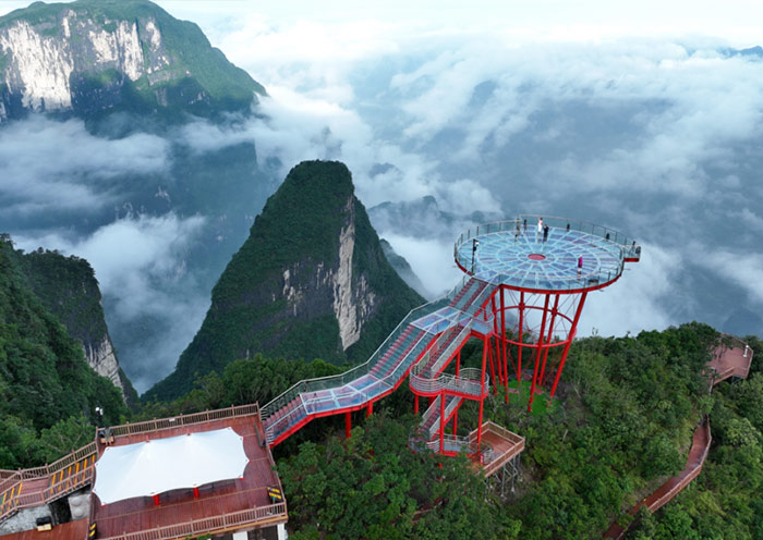 Glass Observation Deck in Qixing Mountain, Zhangjiajie