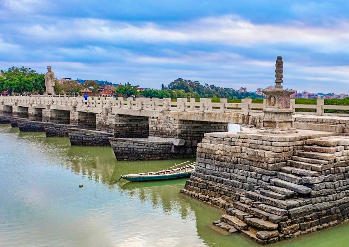 Quanzhou Luoyang Bridge