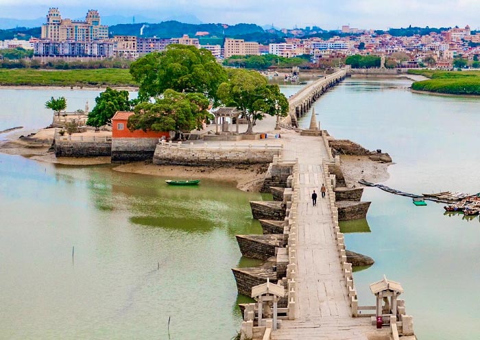 Quanzhou Luoyang Bridge