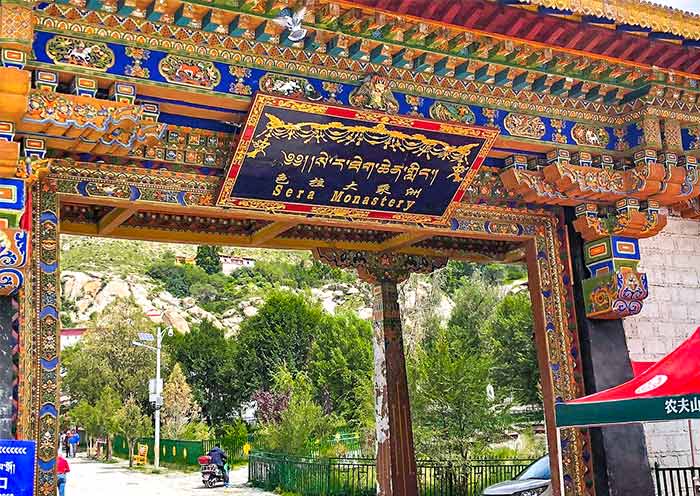 9 Days Chongqing Tibet EBC Tour by Train