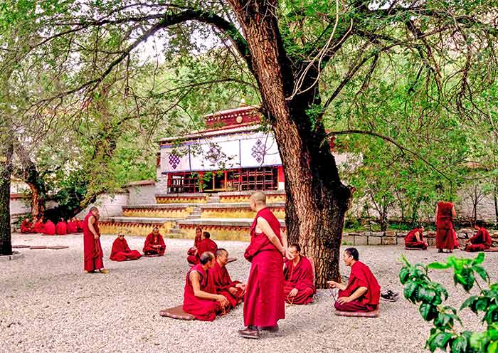 8 Days Tibet Cycling Tour from Lhasa to Namtso Lake