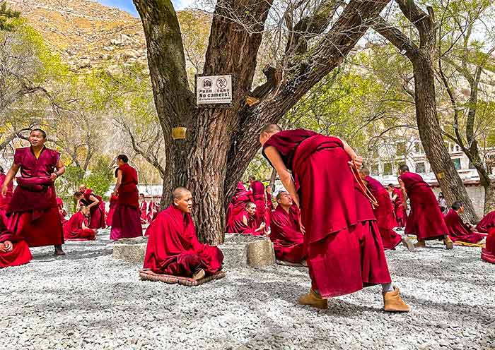 China Tour to Lhasa Sera Monastery