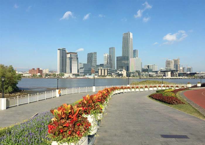 Pudong Riverside Greenway