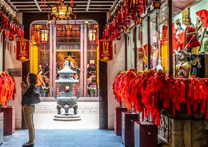 Shanghai City God Temple