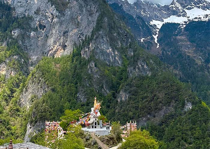 Balagezong, Shangri-La, Yunnan