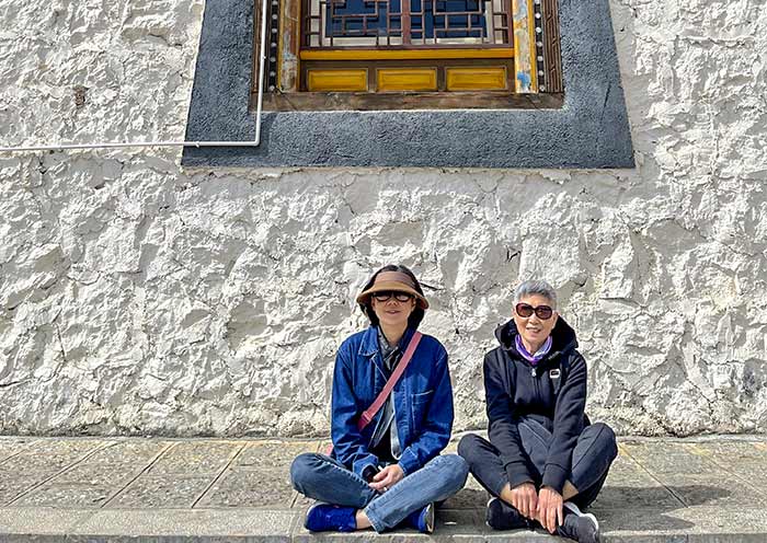 Our Guests Visited Songzanlin Monastery in Shangri-La