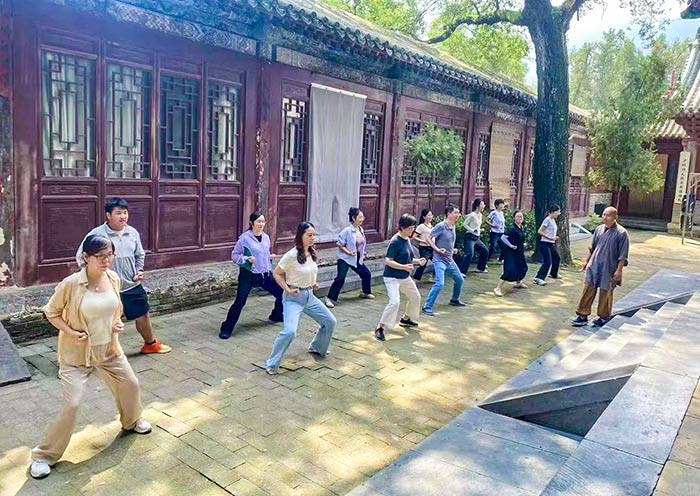 Learn Kung Fu in Martial School in Dengfeng