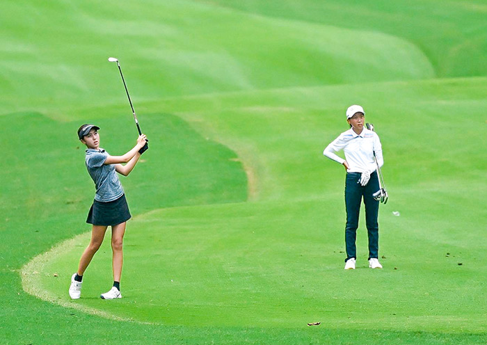 Play at Shenzhen Mission Hills