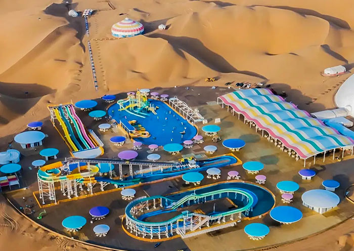 Sounding Sand Bay, China's Disney of the Desert