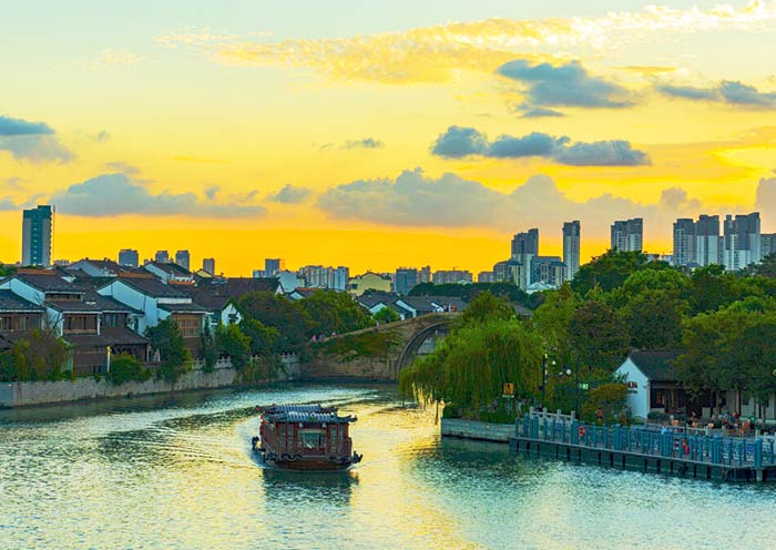 Suzhou Travel Guide