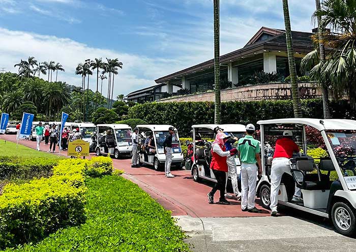 Carts, Ta Shee Golf & Country Club