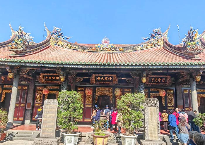 Dalongdong Baoan Temple in Taipei