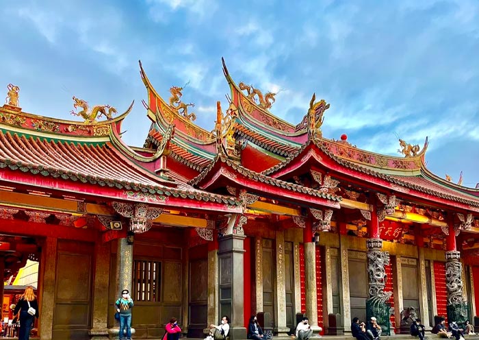 Xingtian Temple in Taipei