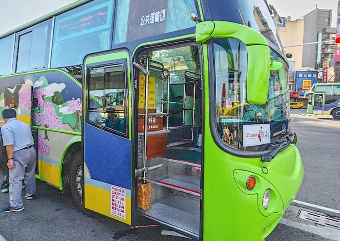 Taiwan Tourist Shuttle Bus