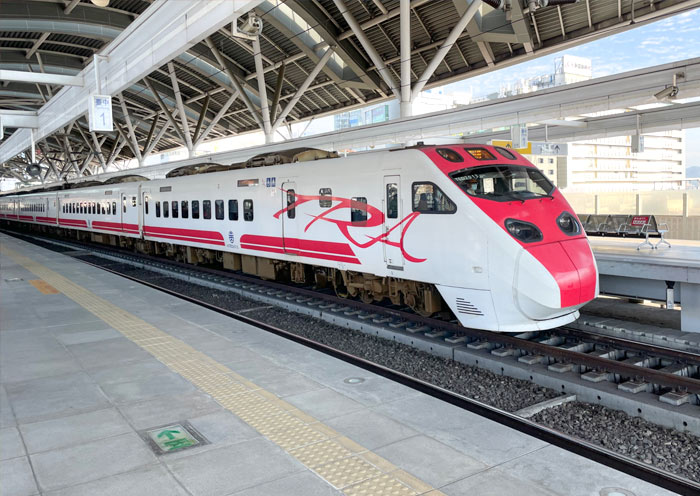 Taiwan TRA Puyuma Train
