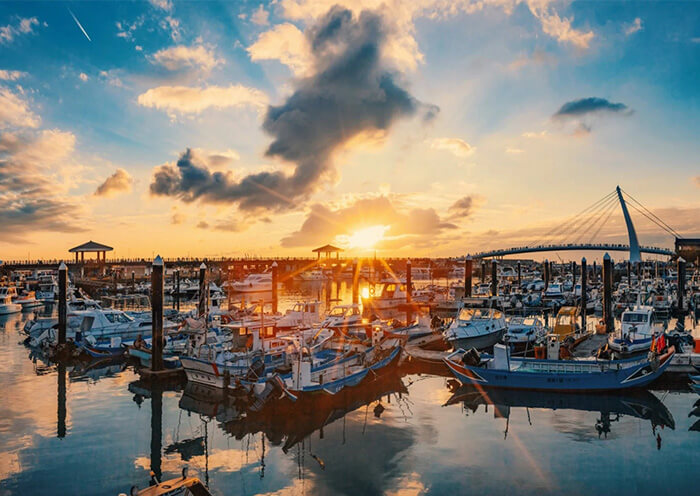 Tamsui Fisherman's Wharf