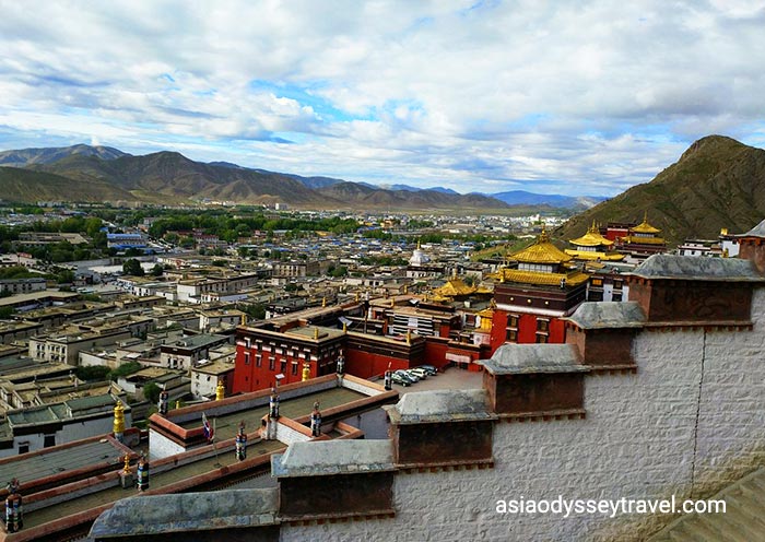Tashilumpo Monastery in Tibet