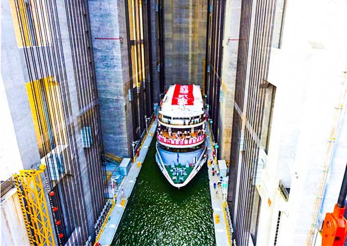 Three Gorges Dam Ship Lift