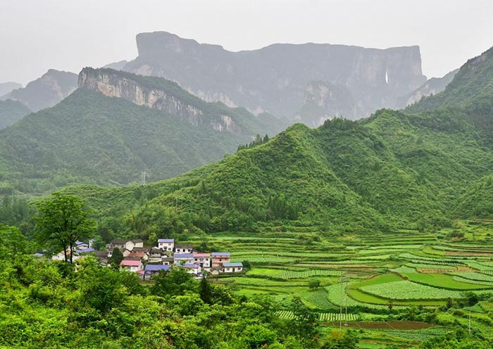 Tianmen Mountain Cableway over the Villages